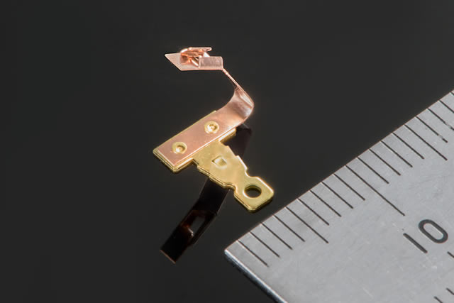 有哪些常見的精密五金沖壓件？